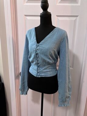 LEVIS TAMARA LONG SLEEVE LIGHTWEIGHT BLOUSE - Size Large
